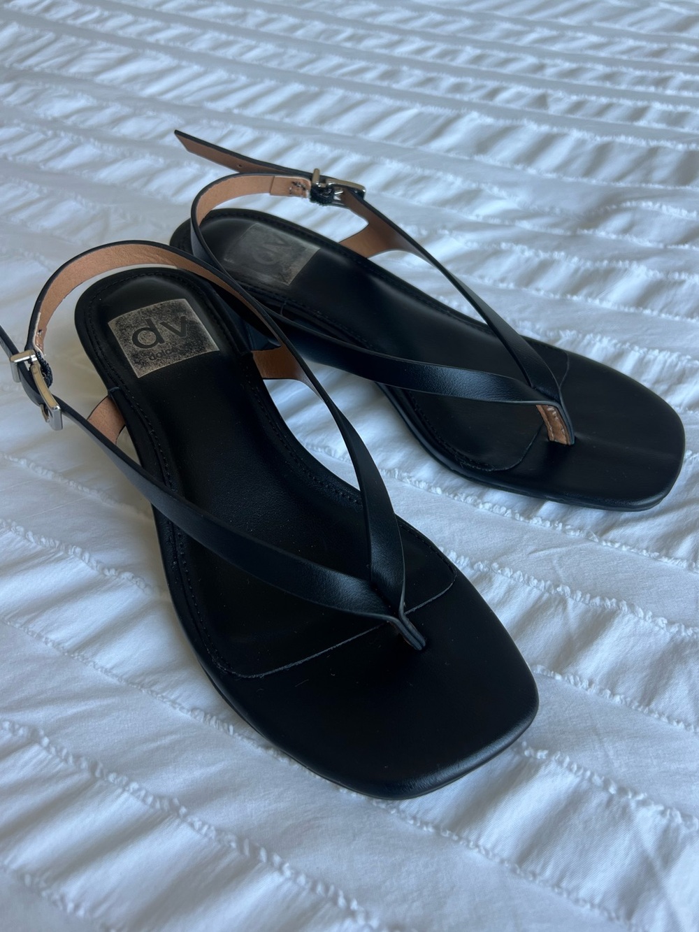 Dolce Vita Black Leather Thong Sandals with Tan Accent